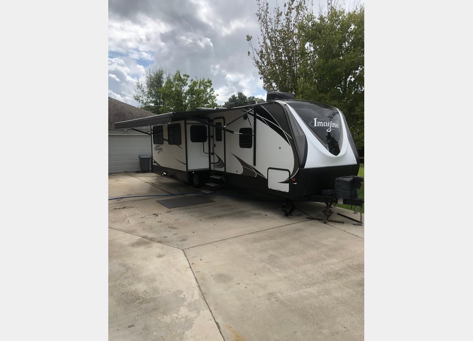 Travel Trailer rentals in Pearland