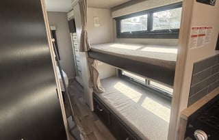 C14-2022 Entegra Coach Odyssey Luxury RV- Sleep10
