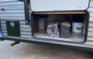 The Jay Bird's Home on the Road