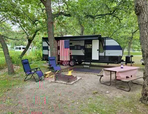 Forest River RV Cherokee Grey Wolf 23DBH