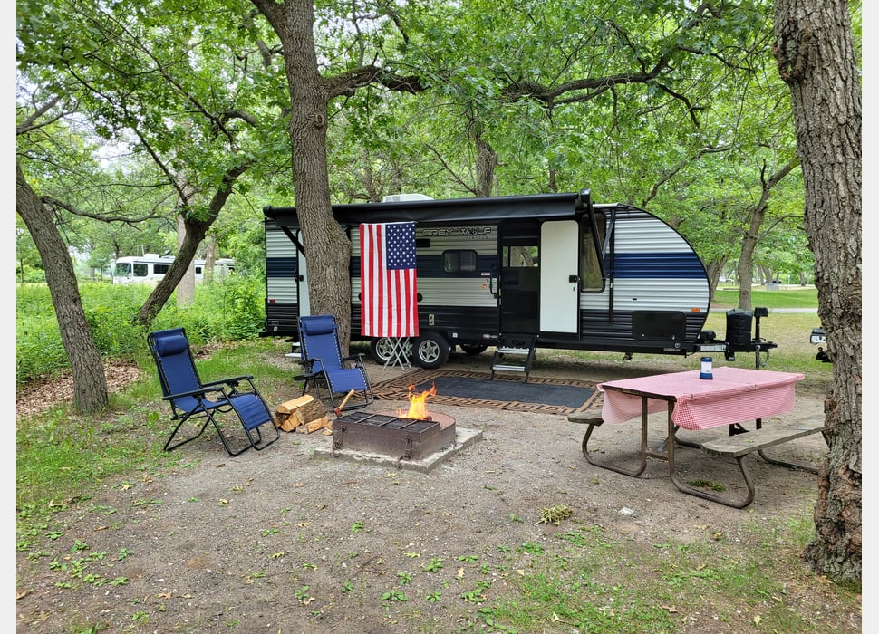 Travel Trailer rentals in Mount Prospect