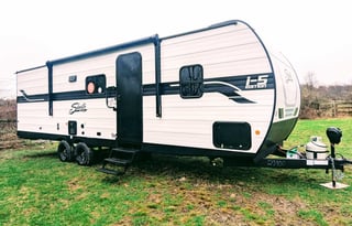 Adventure-Ready 2025 Shasta Bunkhouse |  "Juno"