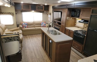 Venture SportTrek 290VIK