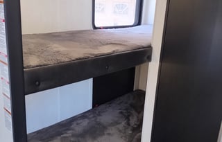 Ideal Colorado Camping in this Spacious Bunkhouse!