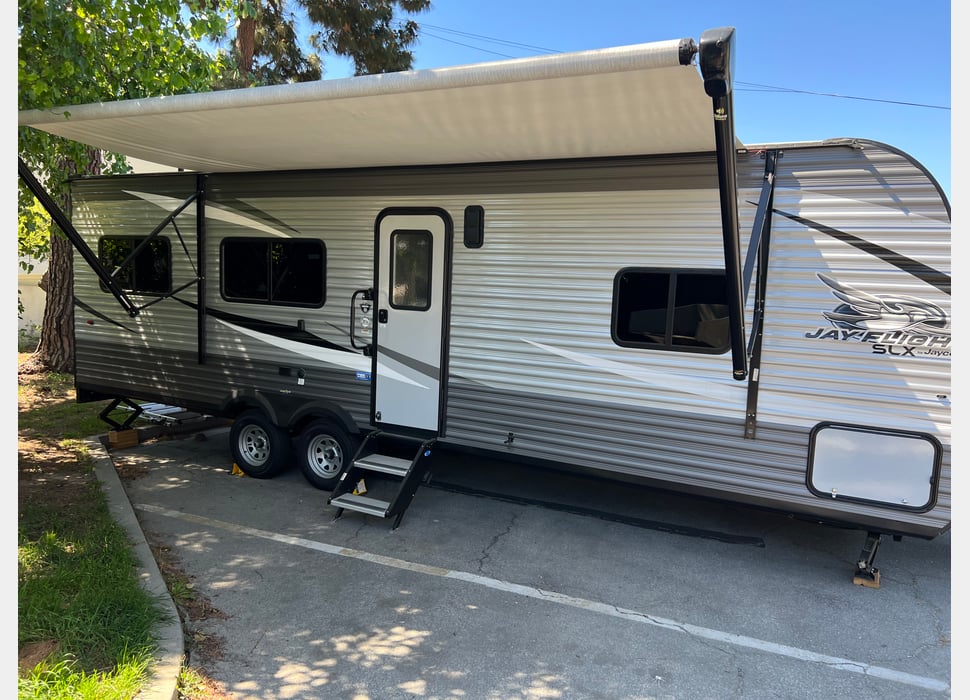 Toy Hauler rentals in Bakersfield
