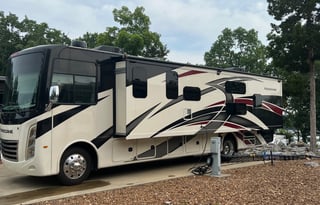 2022 Thor Motor Coach Hurricane 34J
