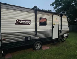 Dutchmen RV Coleman 17B