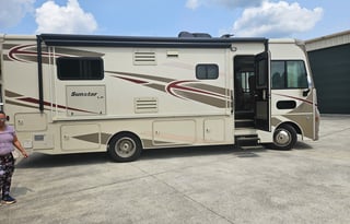 2016 Winnebago Sunstar HAL 1790