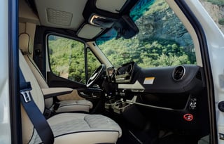 2024 Midwest Mercedes Luxcruiser S5 3500 XD AWD
