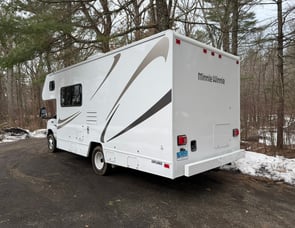 Winnebago Minnie Winnie 325AR