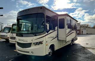 2016 Forest River RV Georgetown 329DS