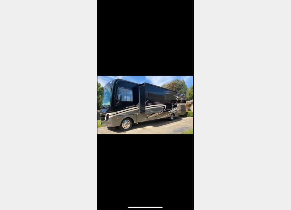 Class A Motor Home rentals in Pasadena