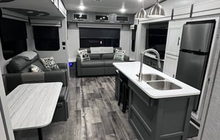 2023 CrossRoads RV Volante 375MD