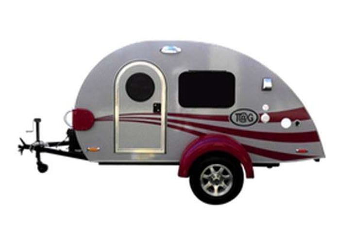 Representative floor plan provided by a trusted RVshare partner.