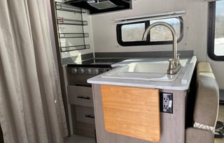 2021 Coachmen RV Freelander 27QB Ford 350