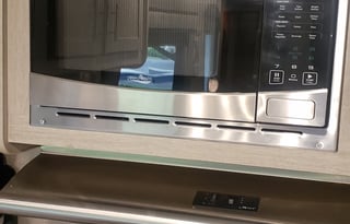 2022 Coachmen Legacy Edition 37 ft 303RKDS