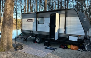 2022 Coleman Dutchman 17B sleeps 5