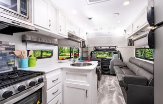 Gulf Stream Conquest 6280