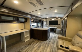2018 Keystone RV Outback 332FK