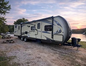 Forest River RV Salem Hemisphere Lite 312QBUD