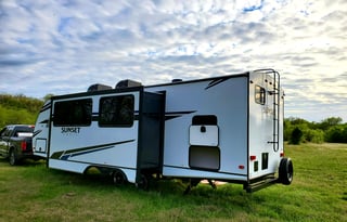 THE TEXAS KING! 2021 CrossRoads RV Sunset Trail
