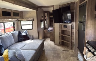 2019 Aspen Escape Travel Trailer