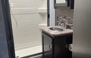 2020 Thor Motor Coach Axis 24.1