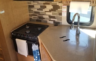 2017 Thor Motor Coach Chateau 31E Bunkhouse