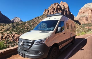 "Judy" 4WD UNLIMTED MILES + Starlink - Mighty 5!