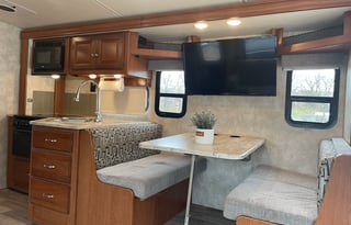 2018 Winnebago Vista 29VE