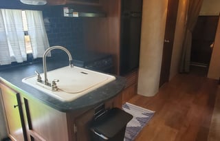 Family Friendly 2015 Keystone RV Bullet 287QBS