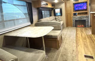 2017 Coachmen Catalina 243RBS