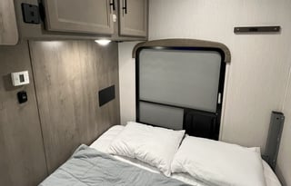 2020 Coachmen Freelander 22XG