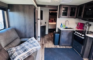 2023 Grand Design Transcend Xplor 245RL