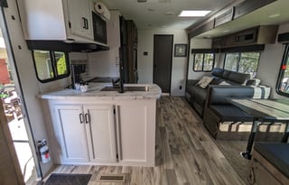 *Delivery Only* 2021 Venture RV SportTrek ST271VMB