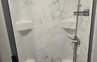 Wander in Style: Spacious Mercedes Class C 2020