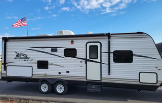 MOJO's 2017 Jayco Jayflight SLX 242