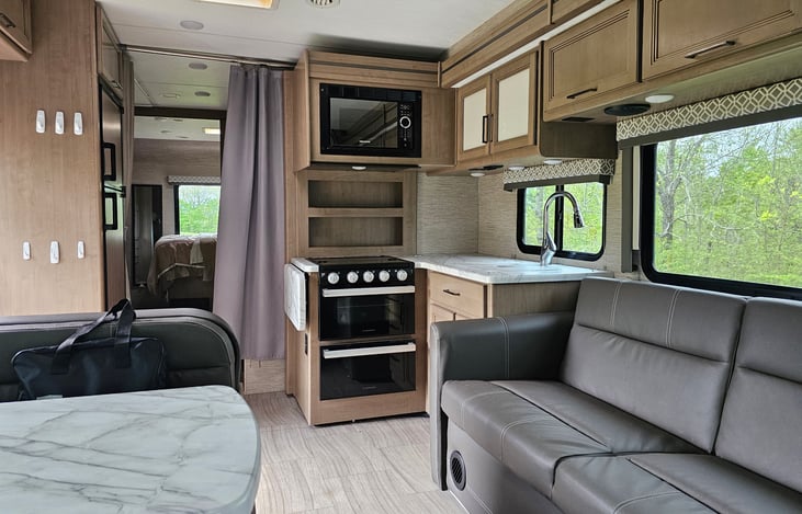 Diningroom and kitchen