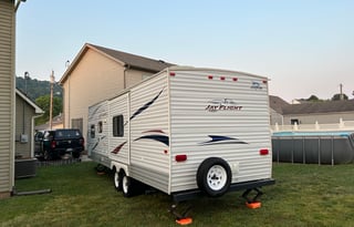 Jay Jay’s Escape – Comfort & Adventure for All!