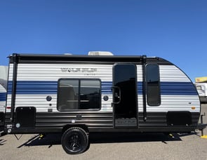 Forest River RV Cherokee Wolf Pup Black Label 16FQBL