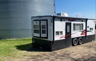 Sleeps 8. 2019 Ice Castle RV Edition.