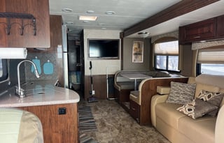 2016 Coachmen RV Mirada 35BH
