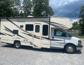 Coachmen RV Freelander 24FS Chevy 4500