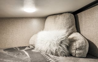 Luxury 5th Wheel Toy Hauler w/1.5 Bathrooms