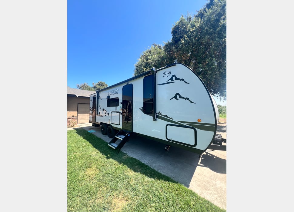 Travel Trailer rentals in Manteca