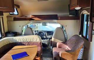 2014 Thor Motor Coach - Freedom Elite 23U