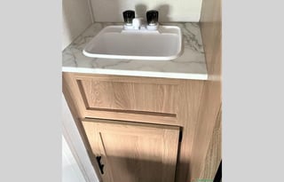 2024 New Forest River Prime Time Avenger Sleeps 6