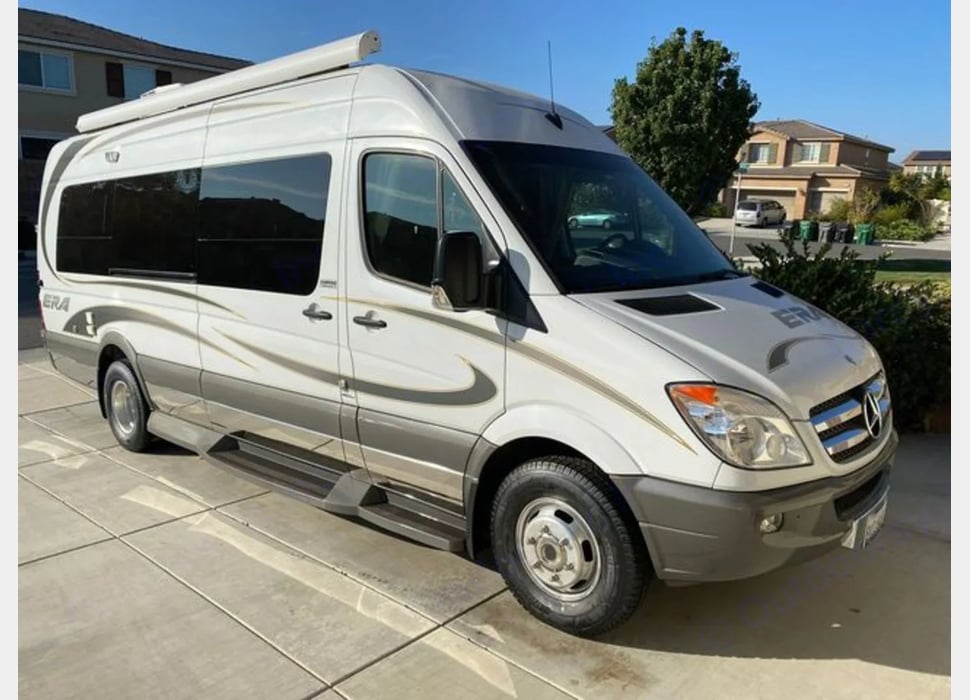 Class B Camping Van rentals in Minneapolis