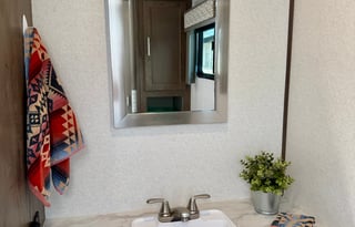 Nice and Ready to camp - with large bathroom!