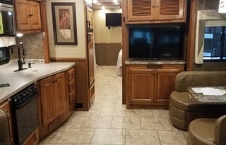 2014 Tiffin Motorhomes Allegro 35 QBA